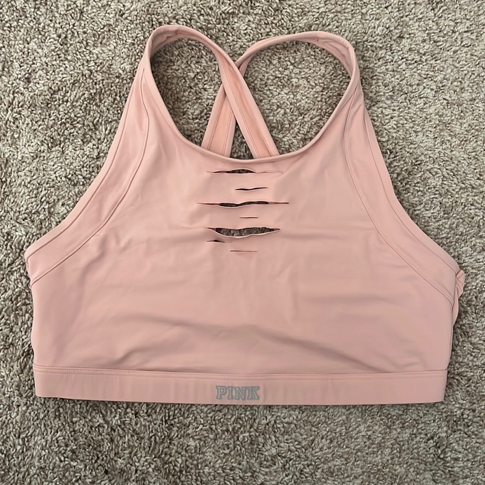 PINK Ultimate Crossback Sports Bra